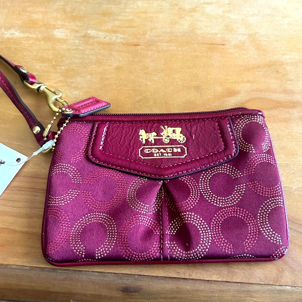 NWT Coach Wristlet